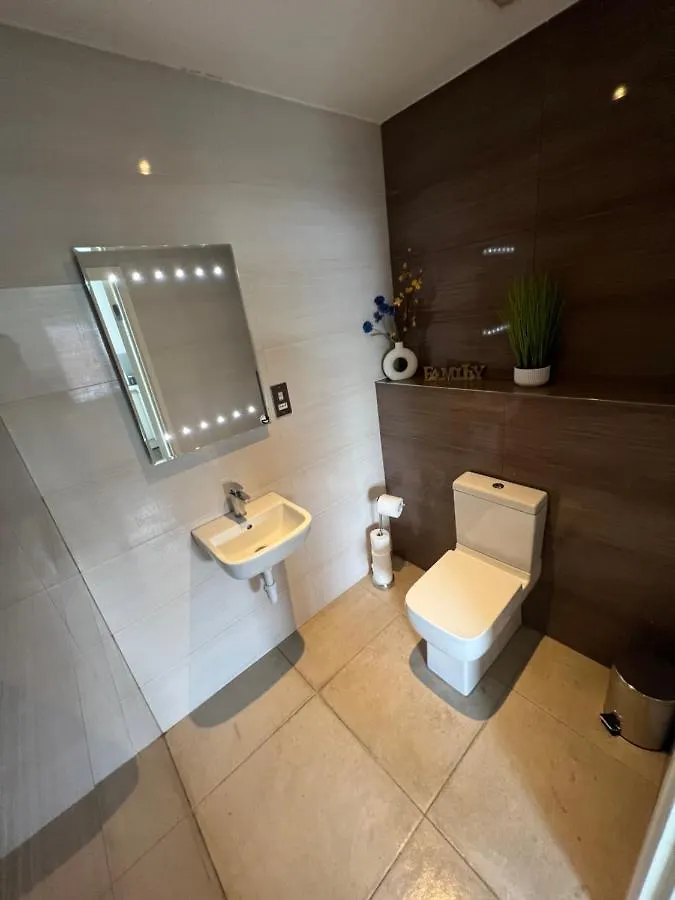 3Bed Flat 3Wc And Great Location Near Excel City Airport O2 And Canning Town Station Villa Londres Сasa de vacaciones